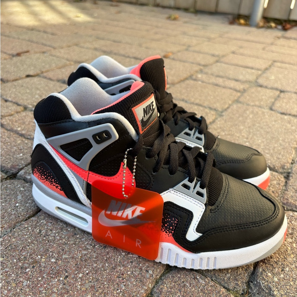 Nike Black and Red Air Sneakers